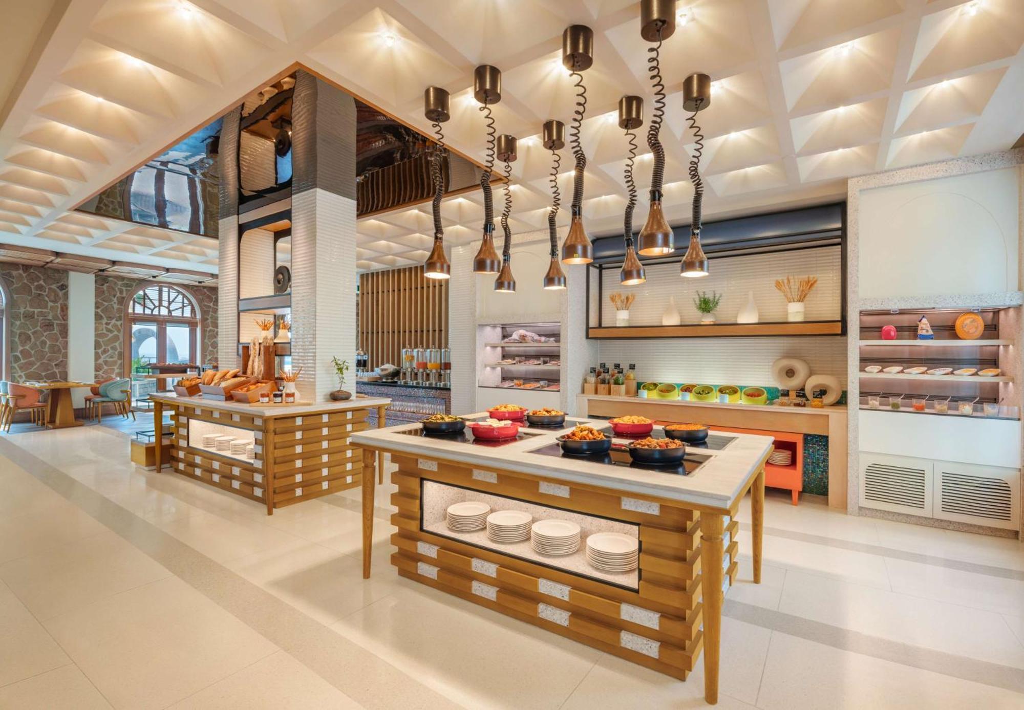 La Festa Phu Quoc, Curio Collection By Hilton Hotel Екстериор снимка